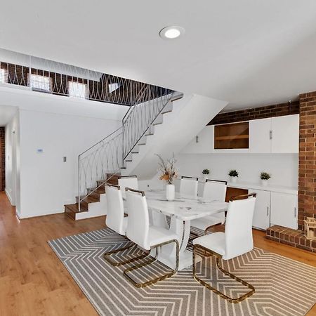 Beltline Beauty Mins To Benz Stadium, Game Room Атланта Екстериор снимка