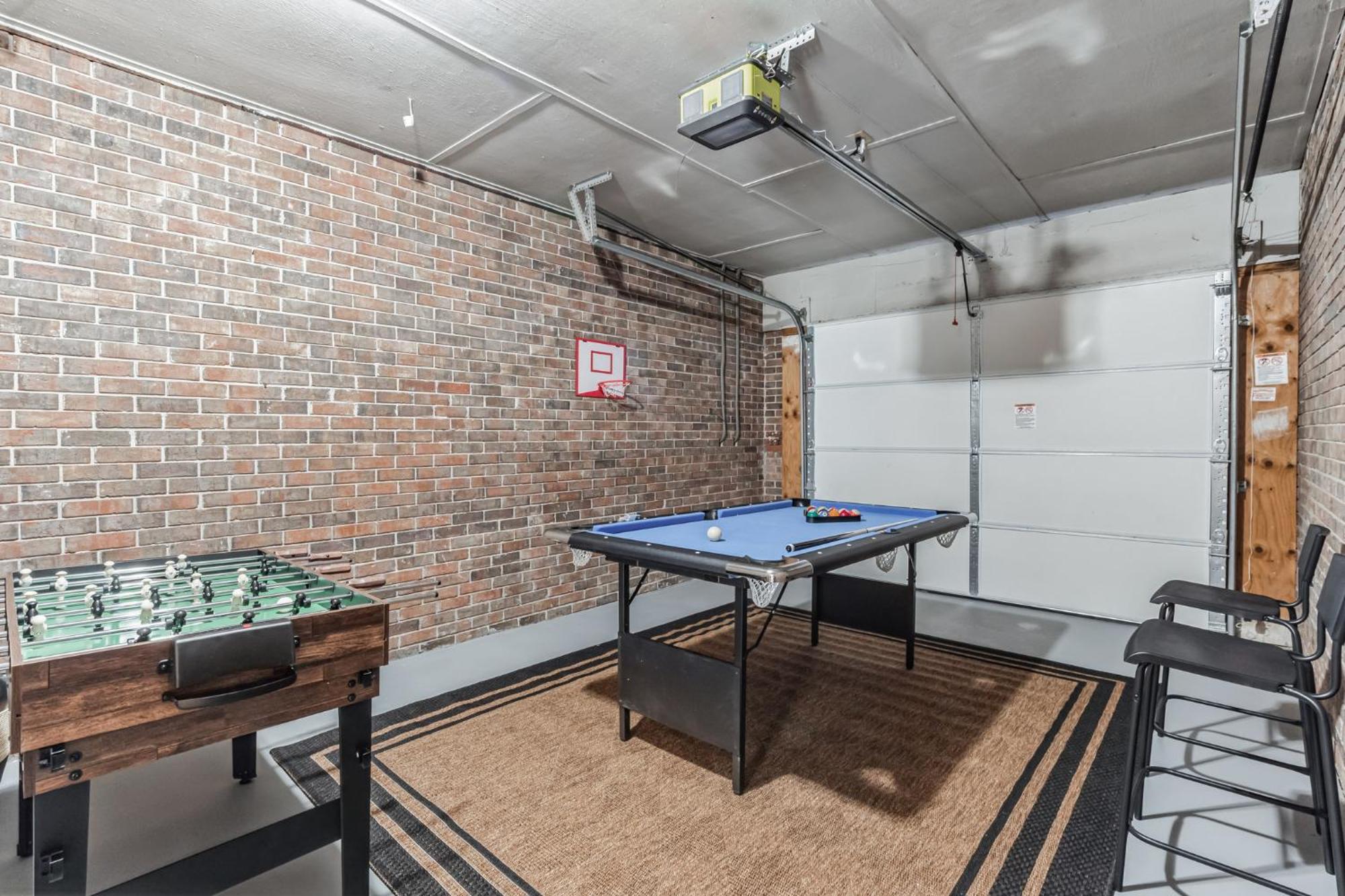 Beltline Beauty Mins To Benz Stadium, Game Room Атланта Екстериор снимка